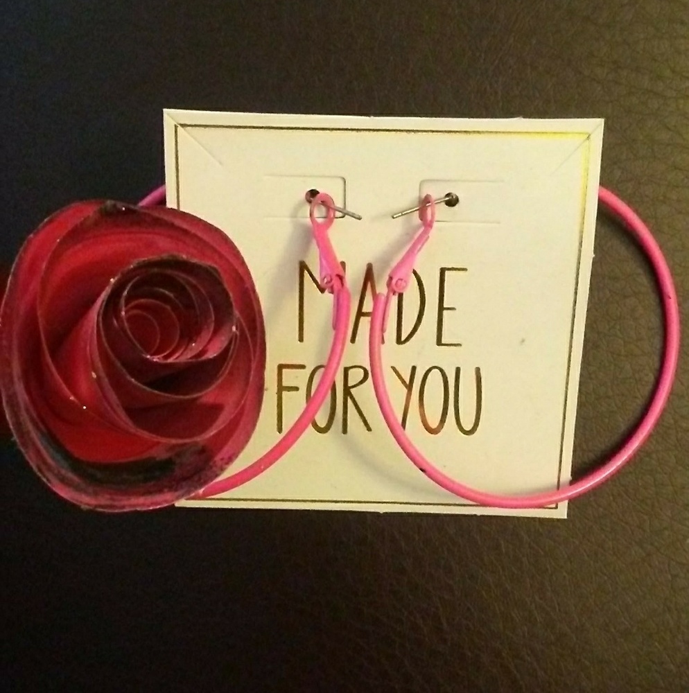 NWT pink hoop earrings with large fabric rose bud